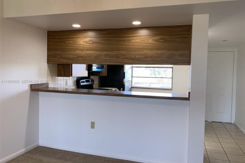 Copropriété à vendre à West Palm Beach, Floride: 2 chambres, 133.5 m2 № 2007169 - photo 3