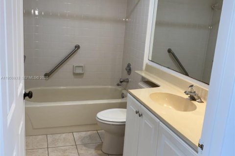 Copropriété à vendre à West Palm Beach, Floride: 2 chambres, 133.5 m2 № 2007169 - photo 5