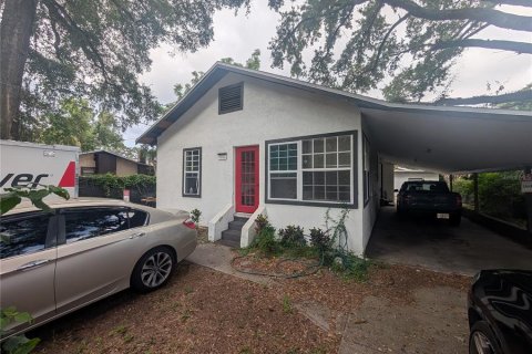 House in Tampa, Florida 5 bedrooms, 157.1 sq.m. № 2259093 - photo 21