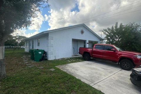 Купить виллу или дом в Дейви, Флорида 4 спальни, 111.48м2, № 1956356 - фото 3