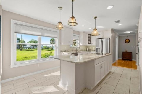 Casa en venta en Daytona Beach, Florida, 3 dormitorios, 300.07 m2 № 1630143 - foto 15
