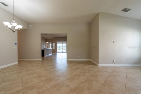 Casa en venta en New Port Richey, Florida, 4 dormitorios, 224.92 m2 № 1681926 - foto 5