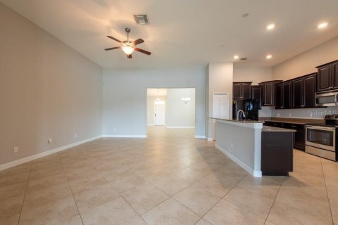Casa en venta en New Port Richey, Florida, 4 dormitorios, 224.92 m2 № 1681926 - foto 12