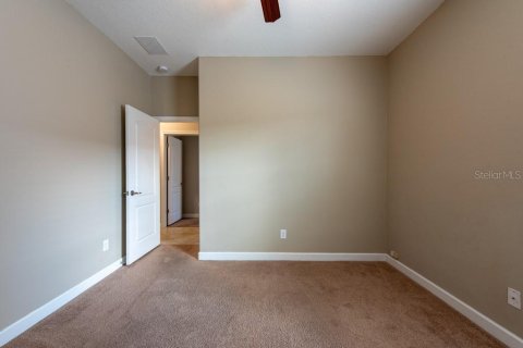 Casa en venta en New Port Richey, Florida, 4 dormitorios, 224.92 m2 № 1681926 - foto 28