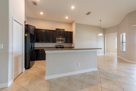 Casa en venta en New Port Richey, Florida, 4 dormitorios, 224.92 m2 № 1681926 - foto 17