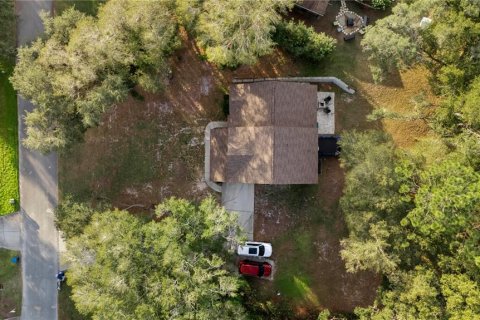 House in DeLand, Florida 4 bedrooms, 189.24 sq.m. № 2118724 - photo 21