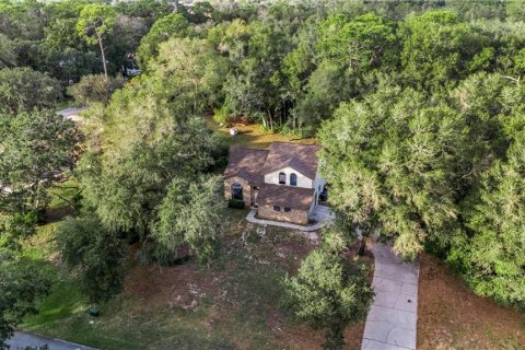House in DeLand, Florida 4 bedrooms, 189.24 sq.m. № 2118724 - photo 20