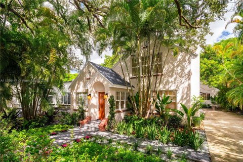 Villa ou maison à vendre à Miami, Floride: 3 chambres, 238.39 m2 № 1930181 - photo 3