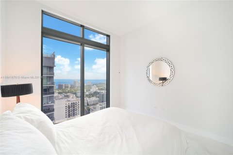 Condominio en venta en Miami, Florida, 4 dormitorios, 301.37 m2 № 1833790 - foto 27