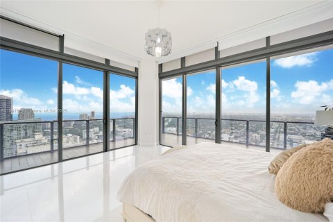 Condominio en venta en Miami, Florida, 4 dormitorios, 301.37 m2 № 1833790 - foto 13