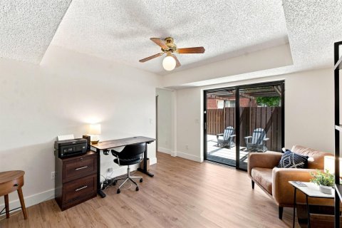 Townhouse in Boca Raton, Florida 3 bedrooms, 148.46 sq.m. № 2261153 - photo 15