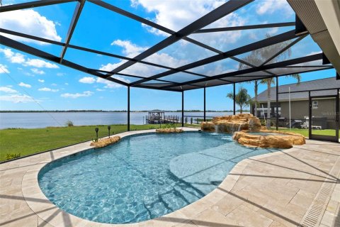 House in Lake Alfred, Florida 3 bedrooms, 216.37 sq.m. № 1819218 - photo 26