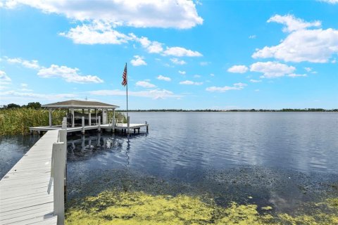 House in Lake Alfred, Florida 3 bedrooms, 216.37 sq.m. № 1819218 - photo 30