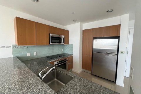 Copropriété à louer à Miami, Floride: 51.19 m2 № 2168187 - photo 3