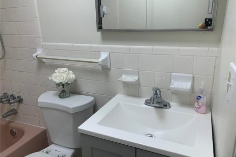 Купить кондоминиум в Клируотер, Флорида 5 комнат, 59.46м2, № 1675855 - фото 17