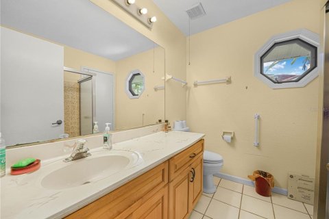 Casa en venta en Port Charlotte, Florida, 3 dormitorios, 258.92 m2 № 2098044 - foto 23