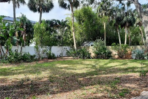 Villa ou maison à vendre à Tampa, Floride: 3 chambres, 172.05 m2 № 2123403 - photo 4