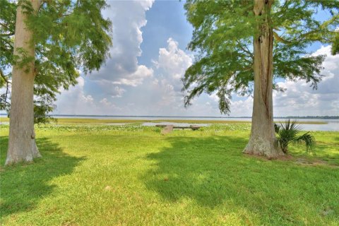 Villa ou maison à vendre à Lake Wales, Floride: 6 chambres, 270.25 m2 № 1856749 - photo 1