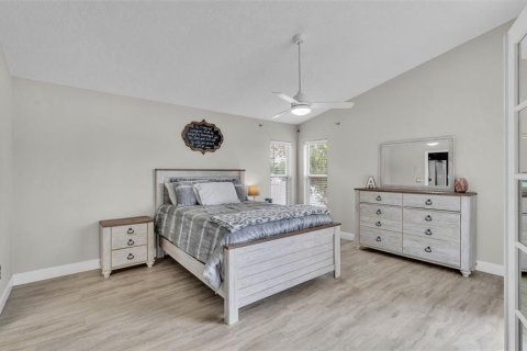 House in Lakeland, Florida 3 bedrooms, 143.63 sq.m. № 1681920 - photo 14