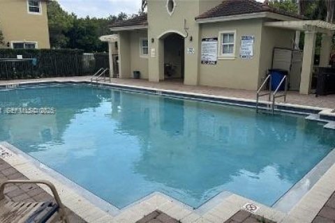 Condominio en venta en Tamarac, Florida, 3 dormitorios, 142.7 m2 № 1990864 - foto 12