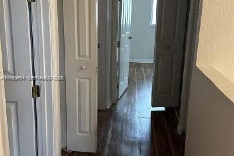 Condominio en venta en Tamarac, Florida, 3 dormitorios, 142.7 m2 № 1990864 - foto 15