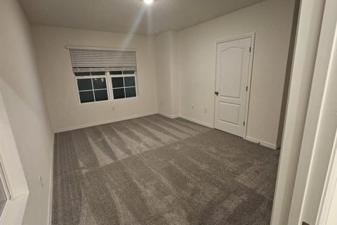 Townhouse in Davenport, Florida 3 bedrooms, 138.24 sq.m. № 2197205 - photo 6