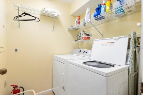 Condo in Sarasota, Florida, 2 bedrooms  № 1718840 - photo 26
