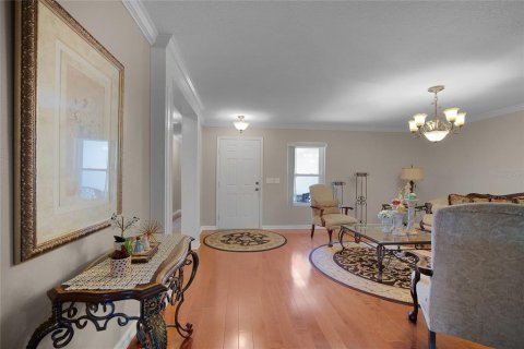 House in Apopka, Florida 3 bedrooms, 198.9 sq.m. № 2361355 - photo 7