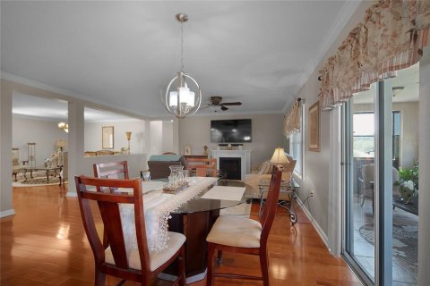 House in Apopka, Florida 3 bedrooms, 198.9 sq.m. № 2361355 - photo 10