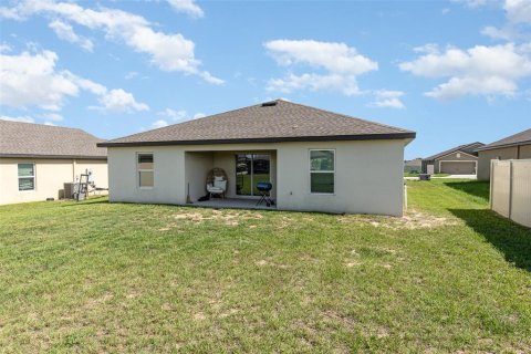 House in Dundee, Florida 3 bedrooms, 145.21 sq.m. № 1780332 - photo 20