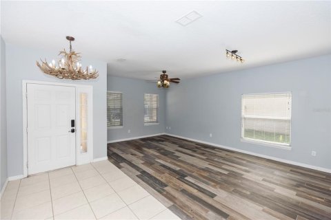 House in Sanford, Florida 3 bedrooms, 151.43 sq.m. № 1803017 - photo 5