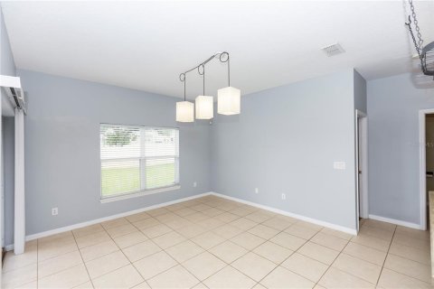 House in Sanford, Florida 3 bedrooms, 151.43 sq.m. № 1803017 - photo 11