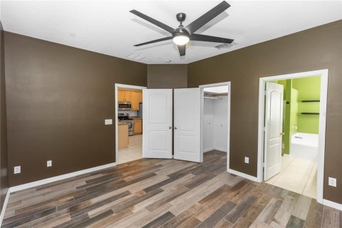 House in Sanford, Florida 3 bedrooms, 151.43 sq.m. № 1803017 - photo 13