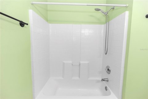 House in Sanford, Florida 3 bedrooms, 151.43 sq.m. № 1803017 - photo 27