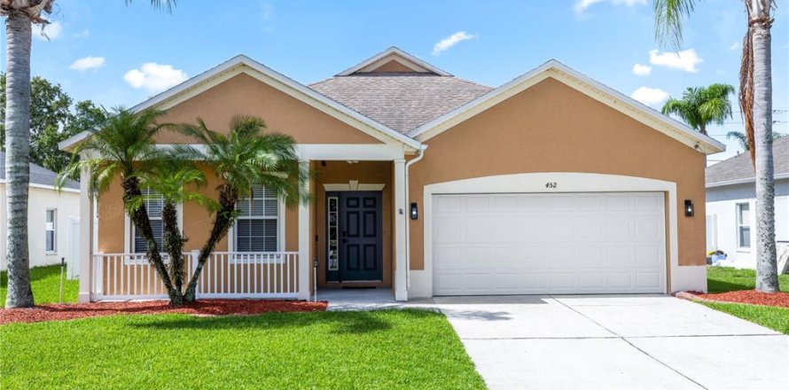 House in Sanford, Florida 3 bedrooms, 151.43 sq.m. № 1803017