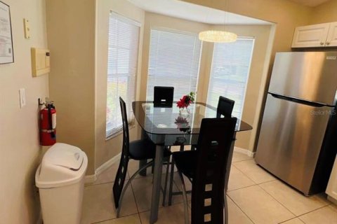 House in Kissimmee, Florida 4 bedrooms, 161.65 sq.m. № 1765334 - photo 5
