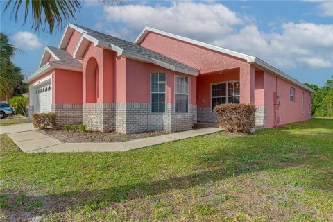 House in Kissimmee, Florida 4 bedrooms, 161.65 sq.m. № 1765334 - photo 3