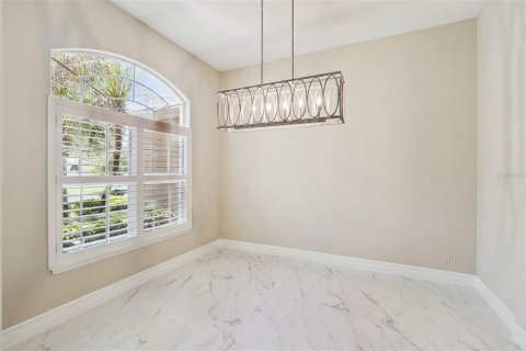 House in Windermere, Florida 5 bedrooms, 284.65 sq.m. № 2208742 - photo 7