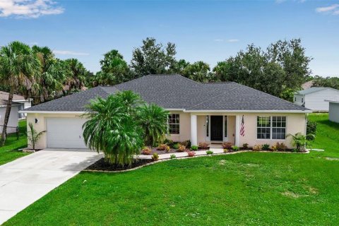 Villa ou maison à vendre à North Port, Floride: 3 chambres, 172.98 m2 № 1903050 - photo 1