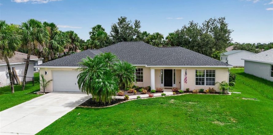 Villa ou maison à North Port, Floride 3 chambres, 172.98 m2 № 1903050