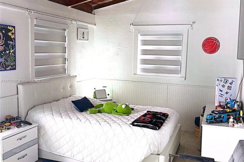 Casa en venta en Homestead, Florida, 3 dormitorios, 156.08 m2 № 1865764 - foto 10