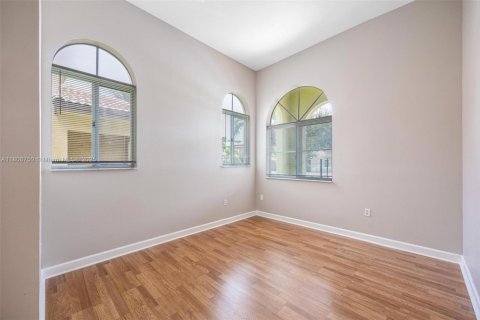 House in Homestead, Florida 3 bedrooms, 111.48 sq.m. № 1752671 - photo 23