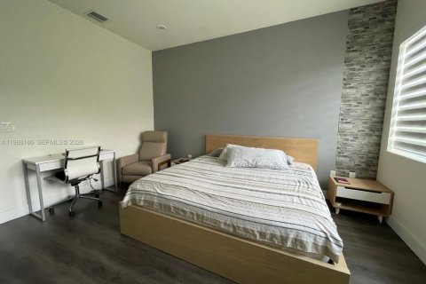 Townhouse in LANDMARK in Doral, Florida 4 bedrooms, 168.34 sq.m. № 2064144 - photo 14