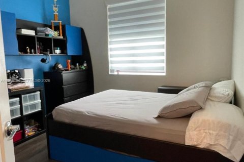 Townhouse in LANDMARK in Doral, Florida 4 bedrooms, 168.34 sq.m. № 2064144 - photo 9