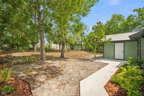 House in Weeki Wachee, Florida 3 bedrooms, 124.49 sq.m. № 2208286 - photo 26