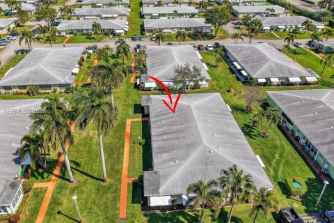 Condo in Boynton Beach, Florida, 2 bedrooms  № 2046159 - photo 25