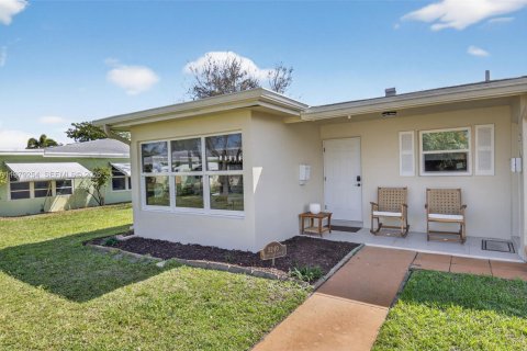 Condo in Boynton Beach, Florida, 2 bedrooms  № 2046159 - photo 23