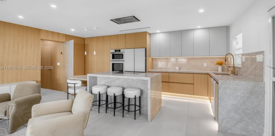 Condo in Boynton Beach, Florida, 2 bedrooms  № 2046159