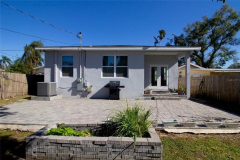 Casa en venta en Saint Petersburg, Florida, 3 dormitorios, 173.63 m2 № 1803577 - foto 29