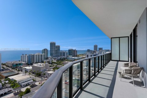 Condominio en venta en Miami Beach, Florida, 3 dormitorios, 103.77 m2 № 1980412 - foto 22
